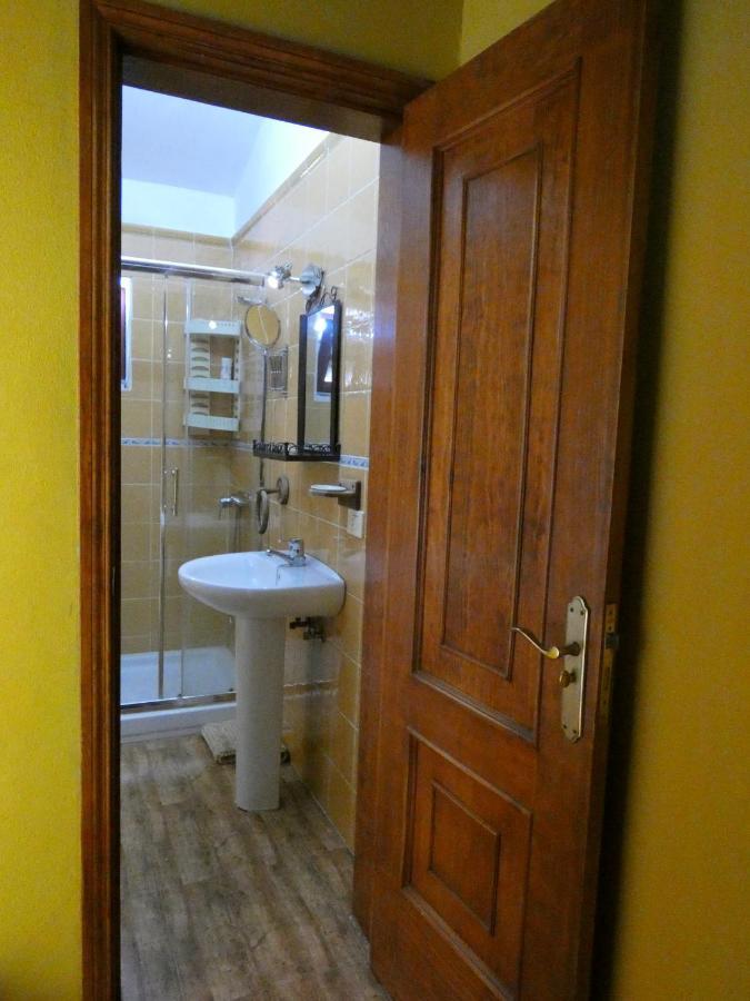 Гостевой дом Casa Goliath Исора Экстерьер фото